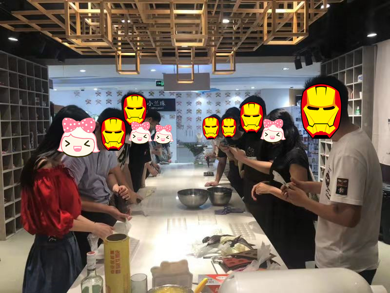 浉河区妇联“七”待你.“夕”欢你 青年公益交友活动回顾